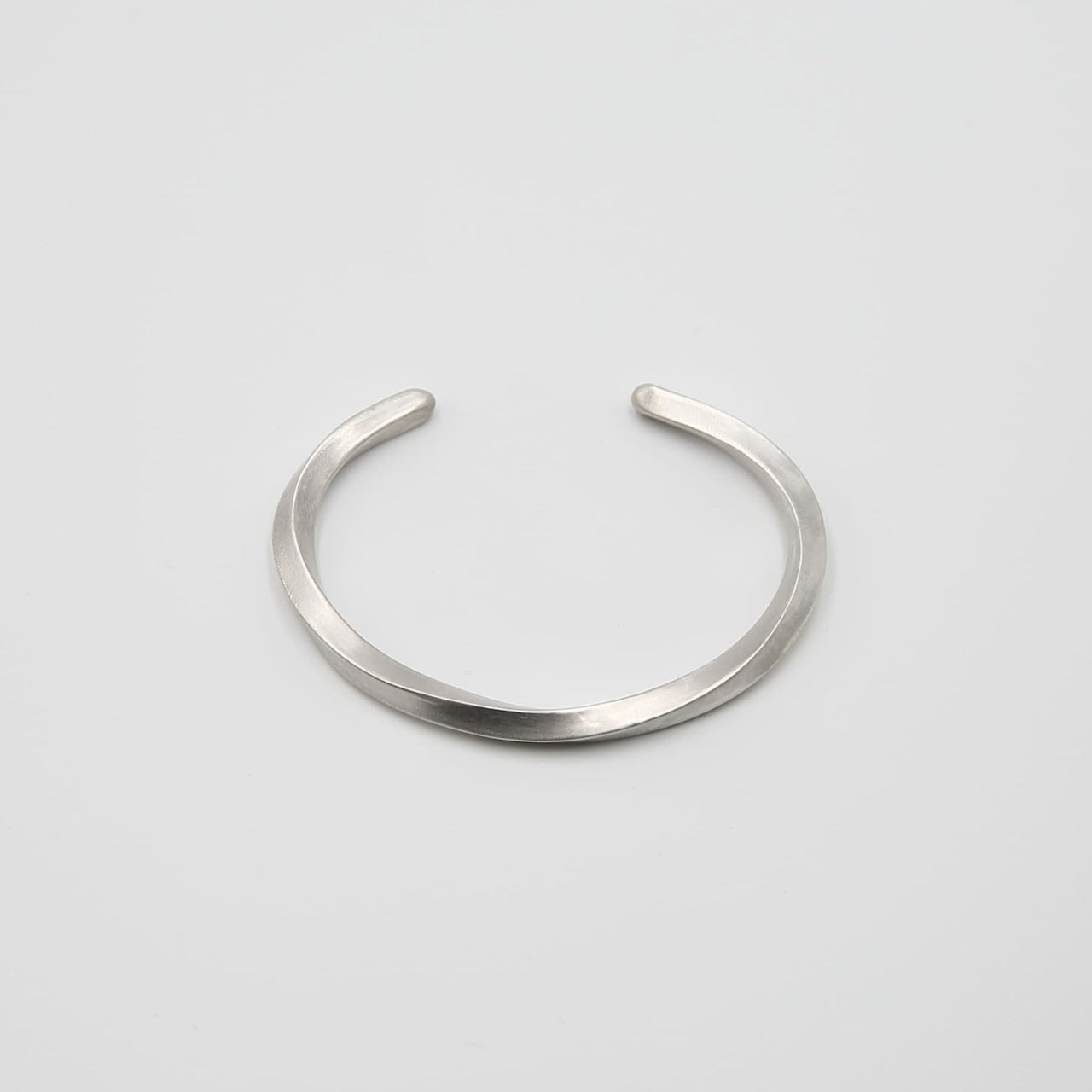 シルバー925 バングル ｜幅4mm｜21-B-001