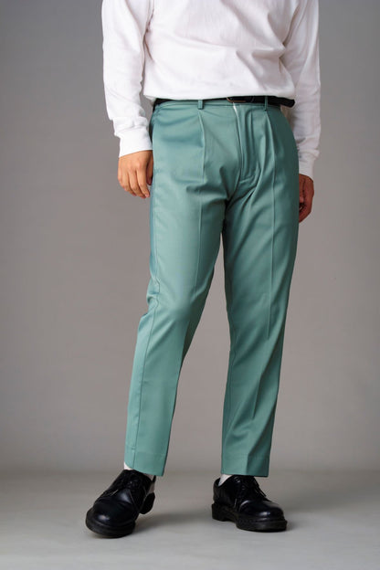STRETCH SLIM TAPERED PANTS/ストレッチスリムテーパードパンツ
